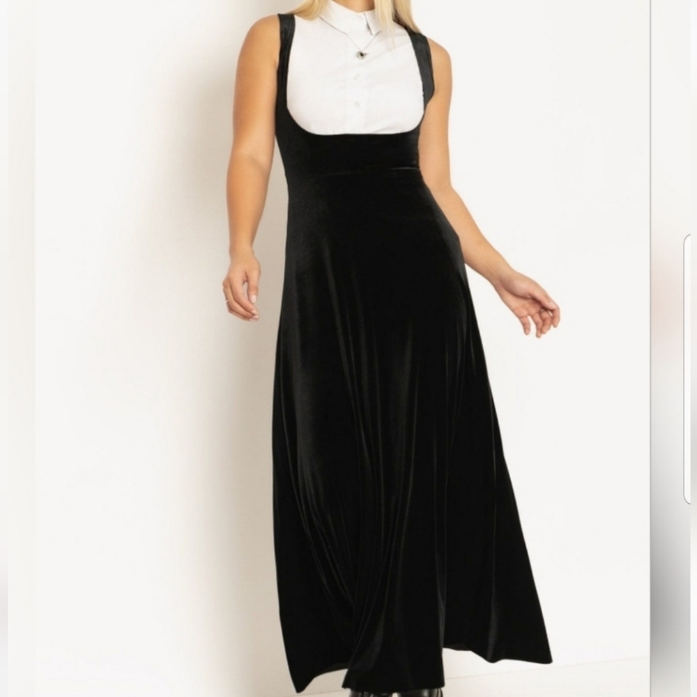 Velvet Underbust Velvet Maxi Dress